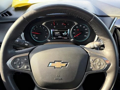 Used 2018 Chevrolet Traverse Premier image 16