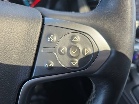 Used 2017 Chevrolet Suburban Premier image 21