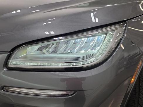 Used 2025 Lincoln Corsair AWD w/ Equipment Group 101A image 26