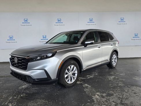 Used 2025 Honda CR-V LX image 43