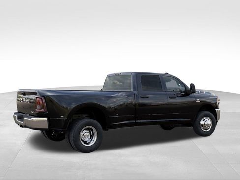 New 2026 RAM 3500 Tradesman image 4