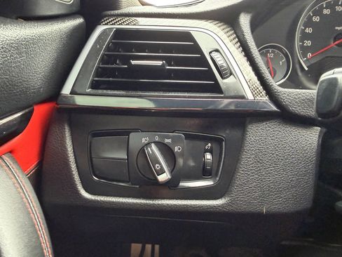 Used 2016 BMW M4 Coupe RWD image 37