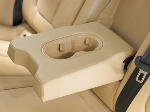 Used 2018 Porsche Macan Base image 37