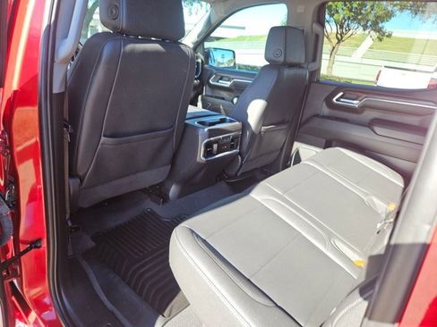 Used 2024 GMC Sierra 1500 SLT w/ SLT Premium Plus Package image 10