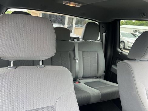 Used 2011 Ford F150 XLT w/ XLT Chrome Pkg image 21