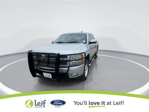 Used 2013 Chevrolet Silverado 1500 LTZ w/ LTZ Plus Package image 4