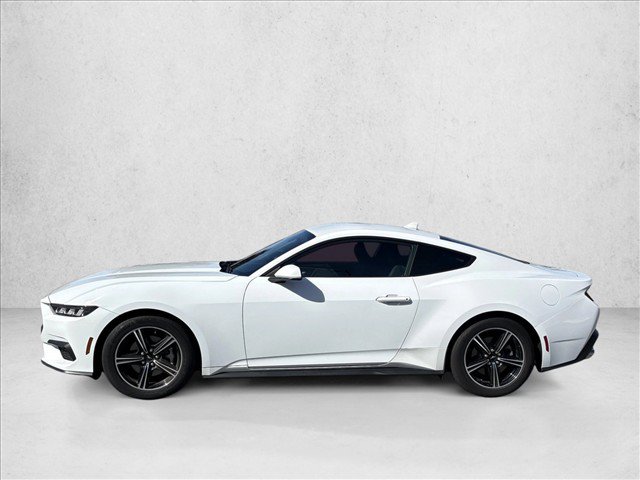 Used 2025 Ford Mustang Coupe RWD image 8