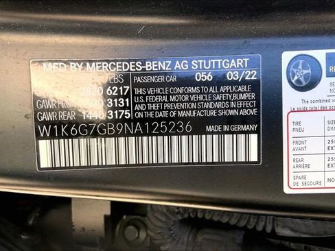 Used 2022 Mercedes-Benz S 580 4MATIC Sedan w/ AMG Line Package image 4