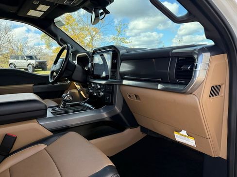 Used 2021 Ford F150 Lariat w/ Equipment Group 502A High image 21