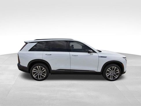 New 2026 Cadillac Vistiq Sport image 5