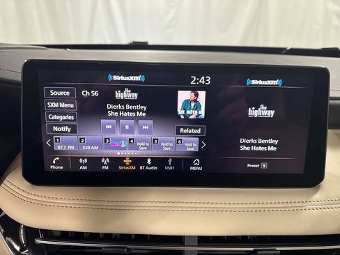 Certified 2025 INFINITI QX60 Sensory image 22