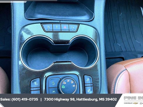 Used 2020 GMC Acadia AT4 w/ Driver Alert Package II AWD/4WD image 23