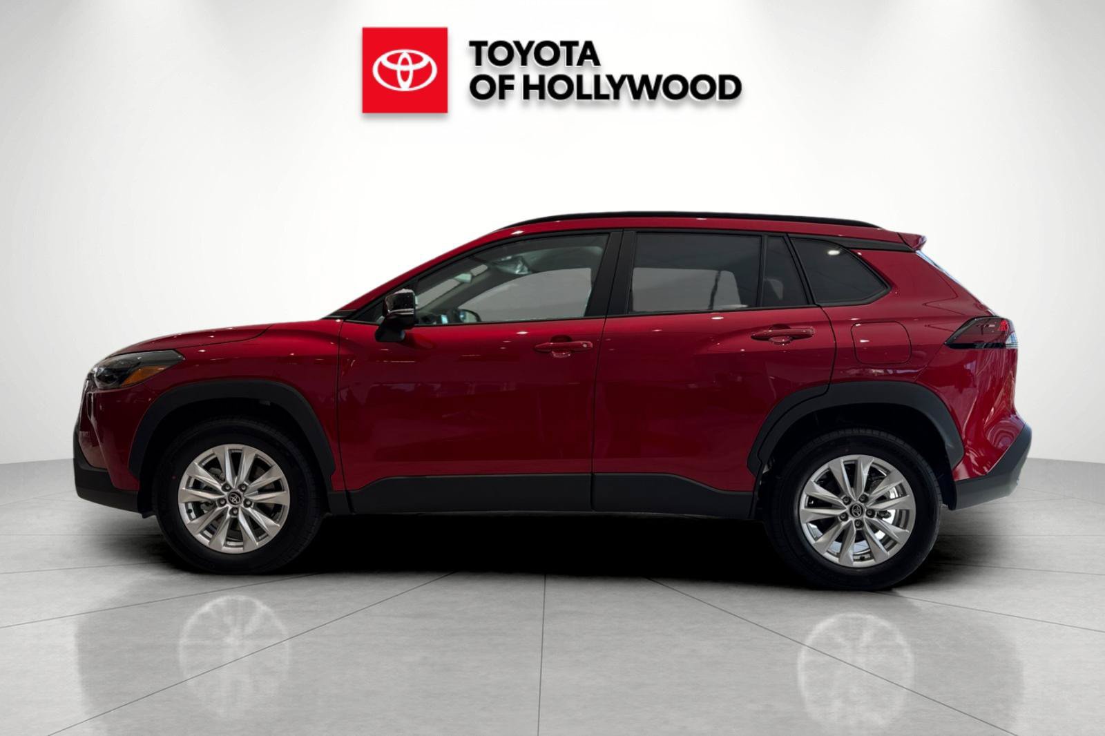 New 2026 Toyota Corolla Cross LE FWD image 9