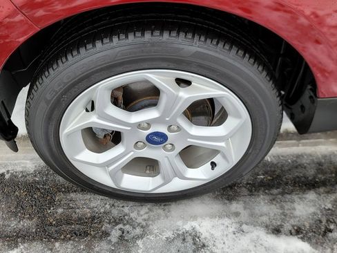 Used 2021 Ford EcoSport SE w/ SE Convenience Package image 6