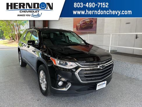 Used 2020 Chevrolet Traverse LT AWD/4WD image 1