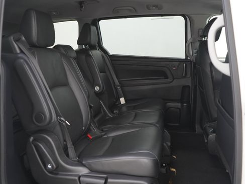 Used 2022 Honda Odyssey Touring image 12