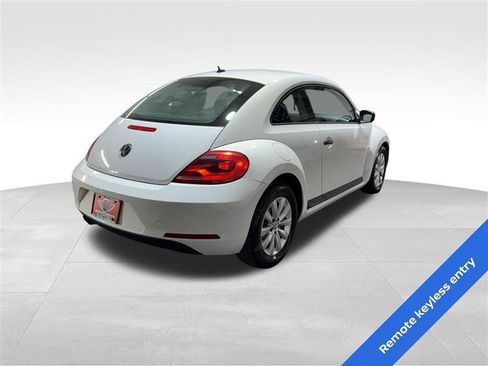 Used 2015 Volkswagen Beetle 1.8T image 4