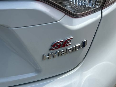 Used 2023 Toyota Corolla SE w/ Carpet Mat Package (TMS) FWD image 21