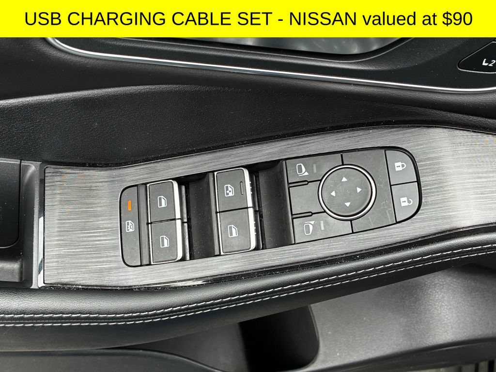 Used 2025 Nissan Rogue Platinum AWD/4WD image 10