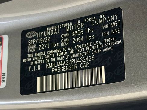 Used 2023 Hyundai Elantra SEL w/ Preferred Accessory Package FWD image 25