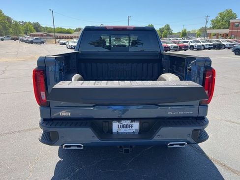 New 2026 GMC Sierra 1500 Denali w/ Technology Package AWD/4WD image 22