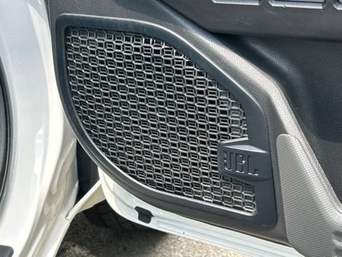 Certified 2024 Toyota Tacoma SR5 AWD/4WD image 30
