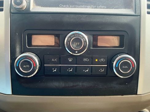 Used 2019 Nissan Frontier SV w/ Value Truck Package AWD/4WD image 15