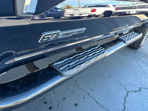 Used 2023 Ford F250 Lariat w/ FX4 Off-Road Package image 10