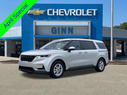 Used 2023 Kia Carnival LX