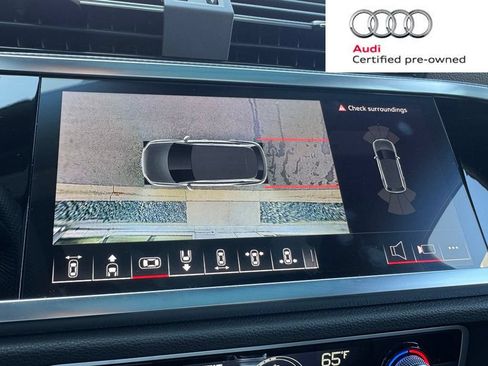 Certified 2025 Audi Q3 2.0T Premium Plus w/ Premium Plus Package AWD/4WD image 17