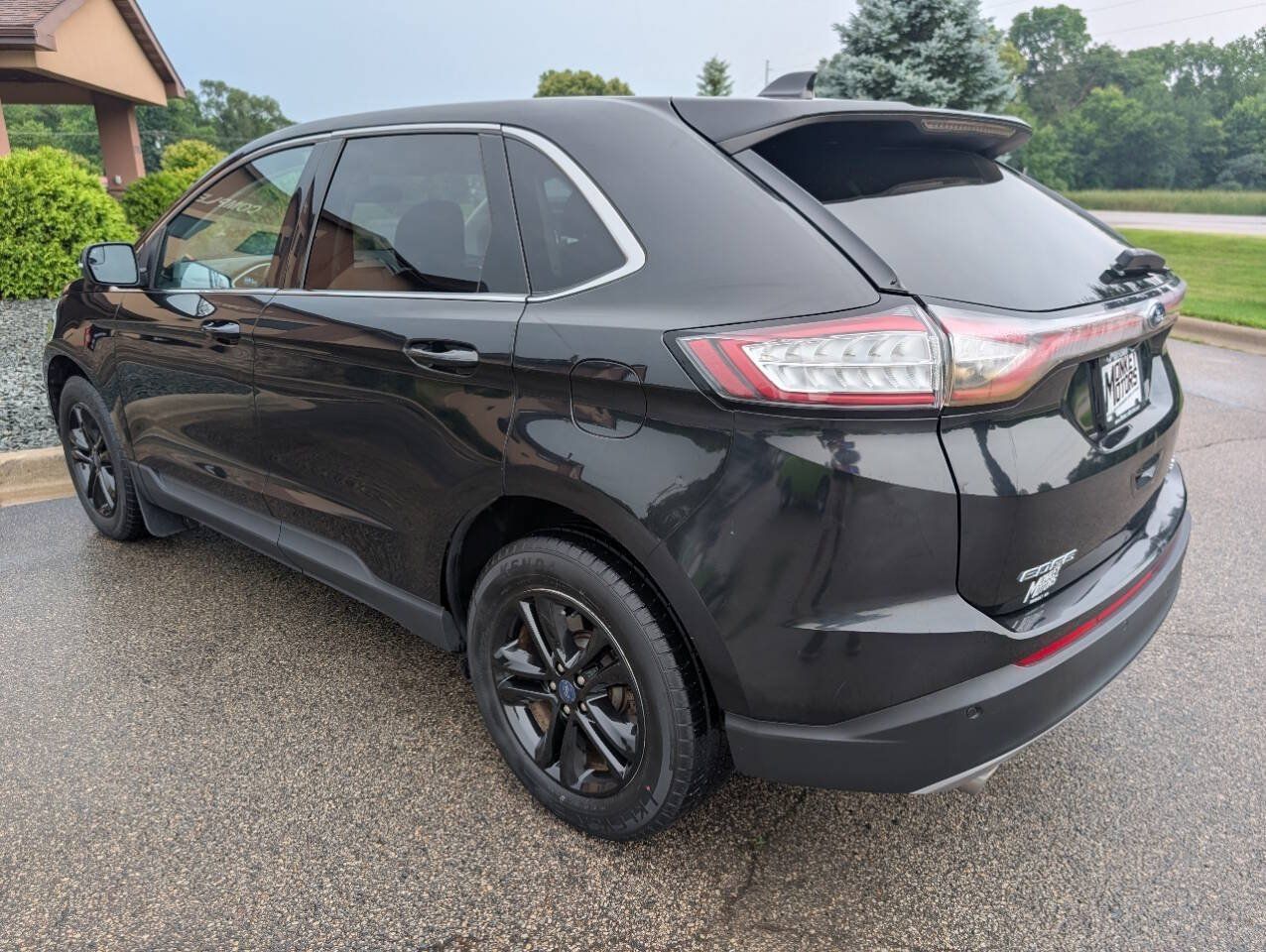 Used 2015 Ford Edge SEL w/ Equipment Group 201A AWD/4WD image 7