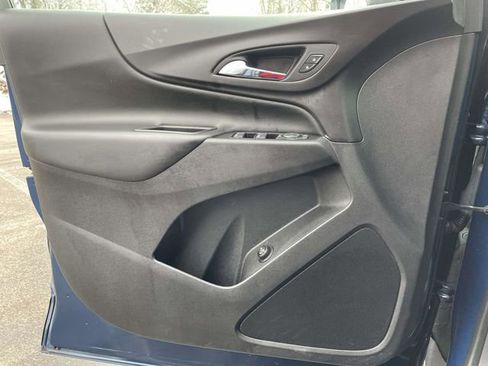 Used 2020 Chevrolet Equinox LT image 25