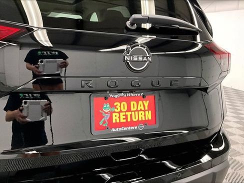 New 2026 Nissan Rogue Dark Armor FWD image 21