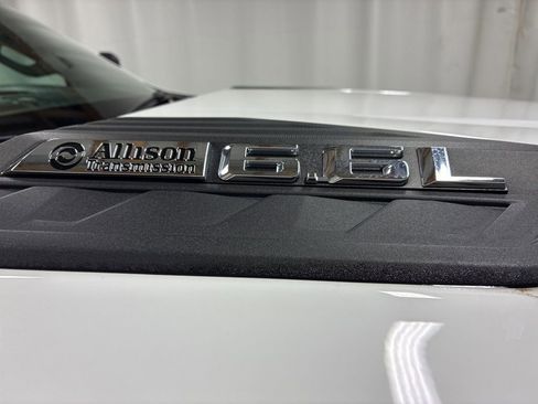 Used 2025 Chevrolet Silverado 2500 Custom w/ Custom Value Package image 30