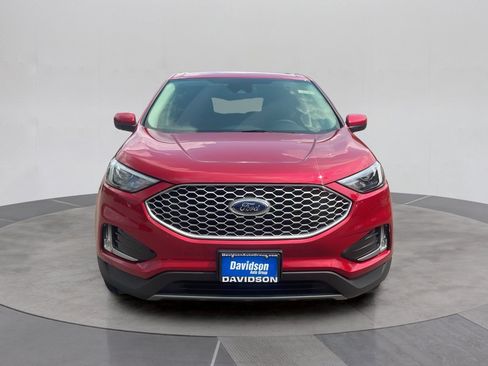 Used 2024 Ford Edge SEL w/ Convenience Package AWD/4WD image 2