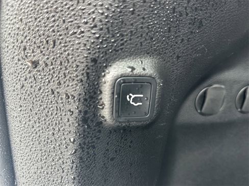 Used 2022 Jeep Cherokee Latitude Lux image 13