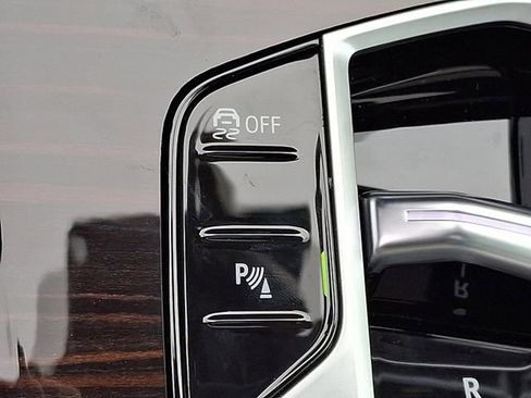 Used 2026 BMW X5 xDrive40i w/ Climate Comfort Package AWD/4WD image 19