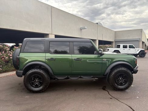 Used 2024 Ford Bronco Wildtrak AWD/4WD image 3