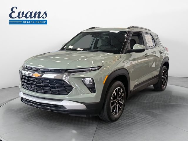 Used 2025 Chevrolet TrailBlazer LT AWD/4WD image 1