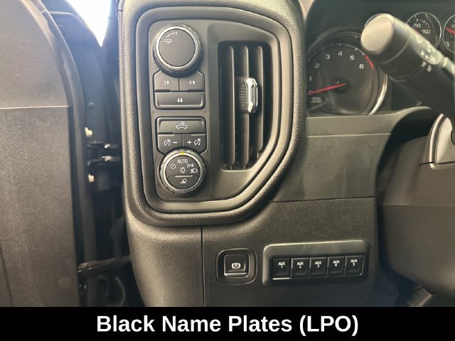 Used 2021 Chevrolet Silverado 2500 Custom w/ Custom Value Package AWD/4WD image 22