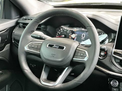 New 2026 Jeep Compass Latitude AWD/4WD image 27
