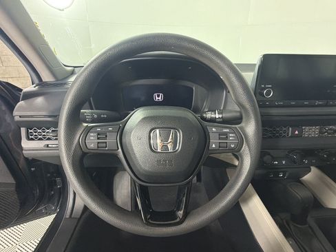 Used 2025 Honda Accord LX image 28