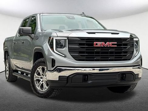 Used 2025 GMC Sierra 1500 Pro w/ X31 Off-Road Package AWD/4WD image 2