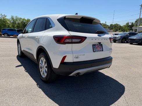Used 2023 Ford Escape Active w/ Tech Pack #2 AWD/4WD image 12