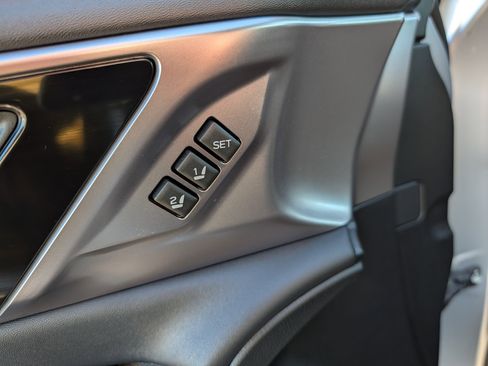 Used 2023 Subaru Outback Touring XT image 27