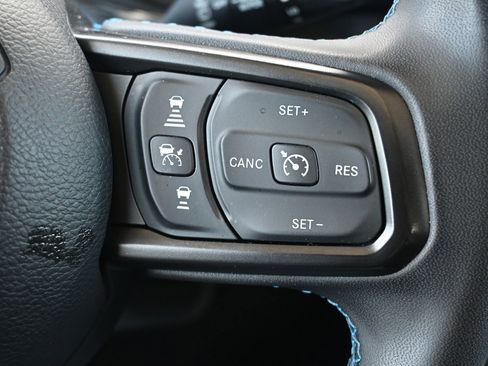 Used 2024 Jeep Wrangler Unlimited Rubicon 4xe AWD/4WD image 12