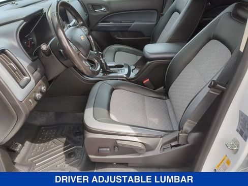 Used 2022 Chevrolet Colorado Z71 AWD/4WD image 17