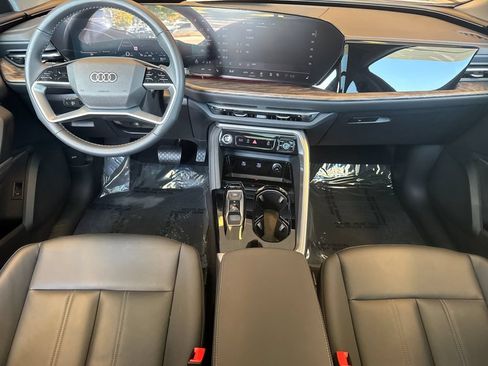Certified 2025 Audi Q5 Premium AWD/4WD image 19