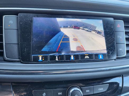 Used 2024 Buick Enclave Premium FWD image 11