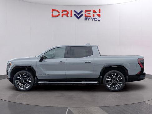 New 2025 GMC Sierra EV Denali image 2